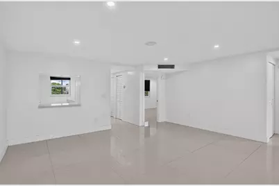 10110 Boca Entrada Boulevard #305, Boca Raton, FL 33428 - Photo 6