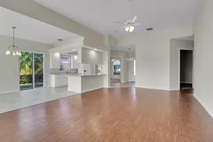 11427 SW Rockingham Dr, Port Saint Lucie, FL 34987 - Photo 6
