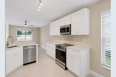 962 E 13th Square, Vero Beach, FL 32960 - Photo 4