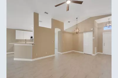 962 E 13th Square, Vero Beach, FL 32960 - Photo 14