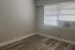 1025 13th St, West Palm Beach, FL 33401 - Photo 6