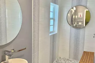 233 Pershing Way, West Palm Beach, FL 33401 - Photo 22