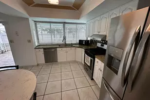 7725 Grandview Blvd, Miramar, FL 33023 - Photo 10