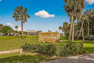 218 NE Edgewater Dr, Hutchinson Island, FL 34996 - Photo 2