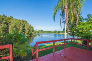 6910 SE Morningside Dr, Stuart, FL 34997 - Photo 8