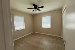 213 NE Prima Vista Blvd, Port Saint Lucie, FL 34983 - Photo 8