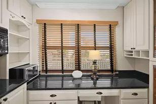 3100 NE 48th St, Fort Lauderdale, FL 33308 - Photo 12
