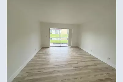 463 Lake Frances Drive #463, West Palm Beach, FL 33411 - Photo 4