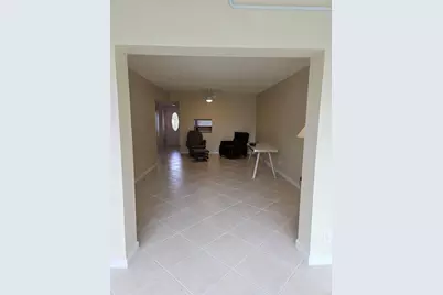 300 NE 26th Avenue, Boynton Beach, FL 33435 - Photo 8