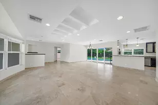 4021 Bayview Dr, Fort Lauderdale, FL 33308 - Photo 10