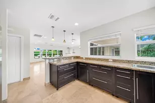4021 Bayview Dr, Fort Lauderdale, FL 33308 - Photo 16