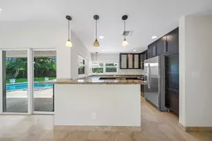 4021 Bayview Dr, Fort Lauderdale, FL 33308 - Photo 14