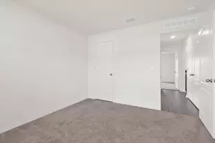 920 SW Castaneda Ln, Port Saint Lucie, FL 34953 - Photo 26