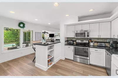 1032 SW 9th Avenue, Boca Raton, FL 33486 - Photo 10