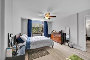 103 Royal Pk Dr, Oakland Park, FL 33309 - Photo 8