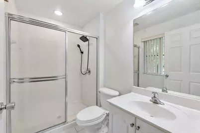 1912 SW 60th Avenue, North Lauderdale, FL 33068 - Photo 20
