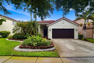 970 Tulip Cir, Weston, FL 33327 - Photo 1