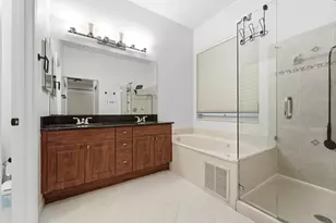 970 Tulip Cir, Weston, FL 33327 - Photo 14