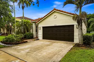 970 Tulip Cir, Weston, FL 33327 - Photo 2
