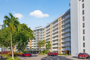2940 N Course Dr, Pompano Beach, FL 33069 - Photo 40