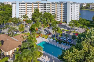 2940 N Course Dr, Pompano Beach, FL 33069 - Photo 4