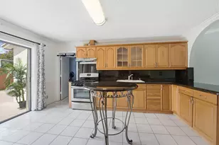 5814 Ithaca Cir E, Lake Worth, FL 33463 - Photo 4