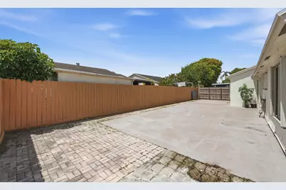 5814 Ithaca Circle E, Lake Worth, FL 33463 - Photo 20