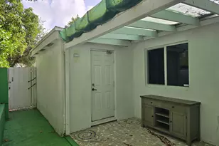 1922 Garfield St, Hollywood, FL 33020 - Photo 10