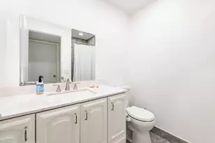 369 Capri H, Delray Beach, FL 33484 - Photo 10