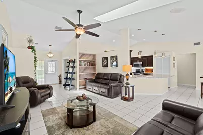 1707 Primrose Lane, Wellington, FL 33414 - Photo 16