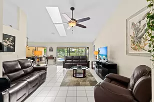1707 Primrose Ln, Wellington, FL 33414 - Photo 18