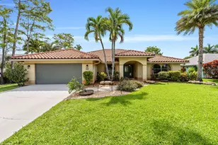 1707 Primrose Ln, Wellington, FL 33414 - Photo 2