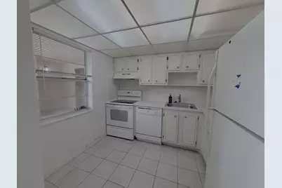 1015 Country Club Drive #205, Margate, FL 33063 - Photo 2