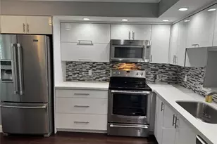 12750 SW 4th Ct, Pembroke Pines, FL 33027 - Photo 28