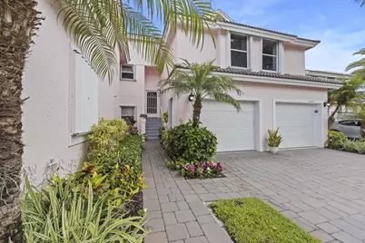 2506 N Fairway Drive N, Jupiter, FL 33477 - Photo 1