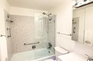 2880 Lake Osborne Dr, Lake Worth Beach, FL 33461 - Photo 12