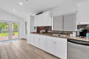 6207 La Vida Terrace, Boca Raton, FL 33433 - Photo 10