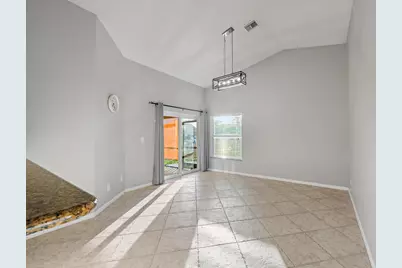 8657 Tourmaline Boulevard, Boynton Beach, FL 33472 - Photo 12