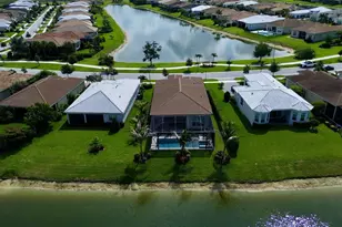 11340 SW Lunata Way, Port Saint Lucie, FL 34987 - Photo 4