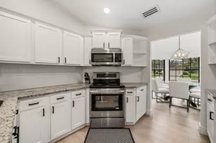 13571 Jonquil Pl, Wellington, FL 33414 - Photo 8