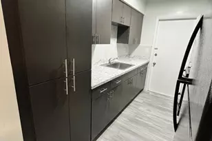 7511 Venetian St, Miramar, FL 33023 - Photo 16