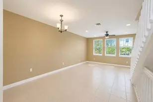780 Marina Del Ray Ln, West Palm Beach, FL 33401 - Photo 2