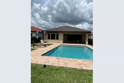 8720 E Baypoint Circle, Parkland, FL 33076 - Photo 2