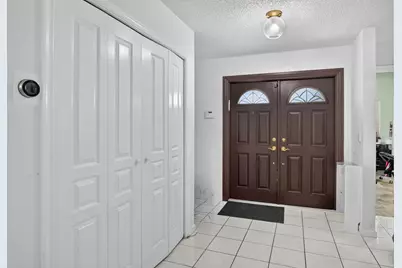 7690 Solimar Circle, Boca Raton, FL 33433 - Photo 6