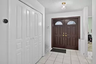 7690 Solimar Cir, Boca Raton, FL 33433 - Photo 6