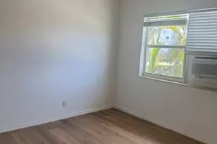 1911 NE 8th Ct, Fort Lauderdale, FL 33304 - Photo 6
