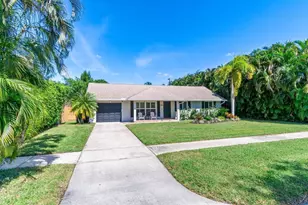 1315 Fulmar Dr, Delray Beach, FL 33444 - Photo 2