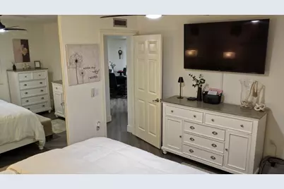 2421 Village Boulevard #201, West Palm Beach, FL 33409 - Photo 12