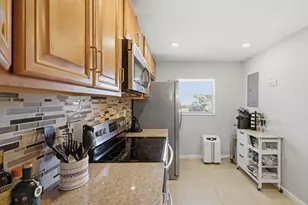 2940 SW 22nd Ave, Delray Beach, FL 33445 - Photo 8