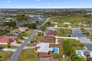 2472 SW Page Cir, Port Saint Lucie, FL 34953 - Photo 30